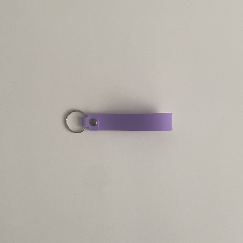 Hello Kitty Purple Keychain - Picture 3 of 3